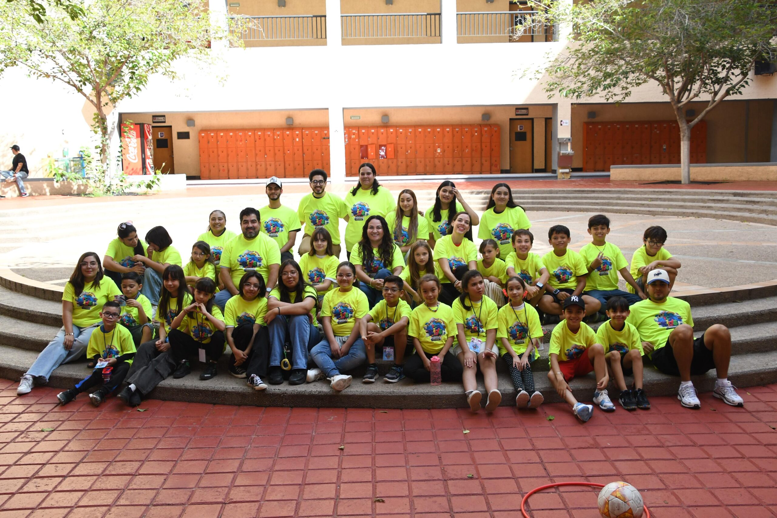 ¡Arranca el curso infantil más emprendedor del verano! Participan en FCA Kids 25 niñas y niños.