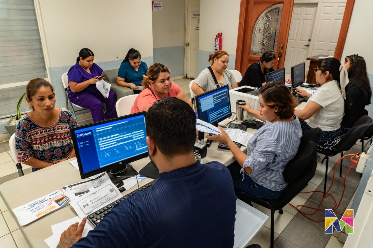 Más de 4 mil alumnos en Meoqui han sido apoyados Uniformes o Calzado Escolar Gratuitos