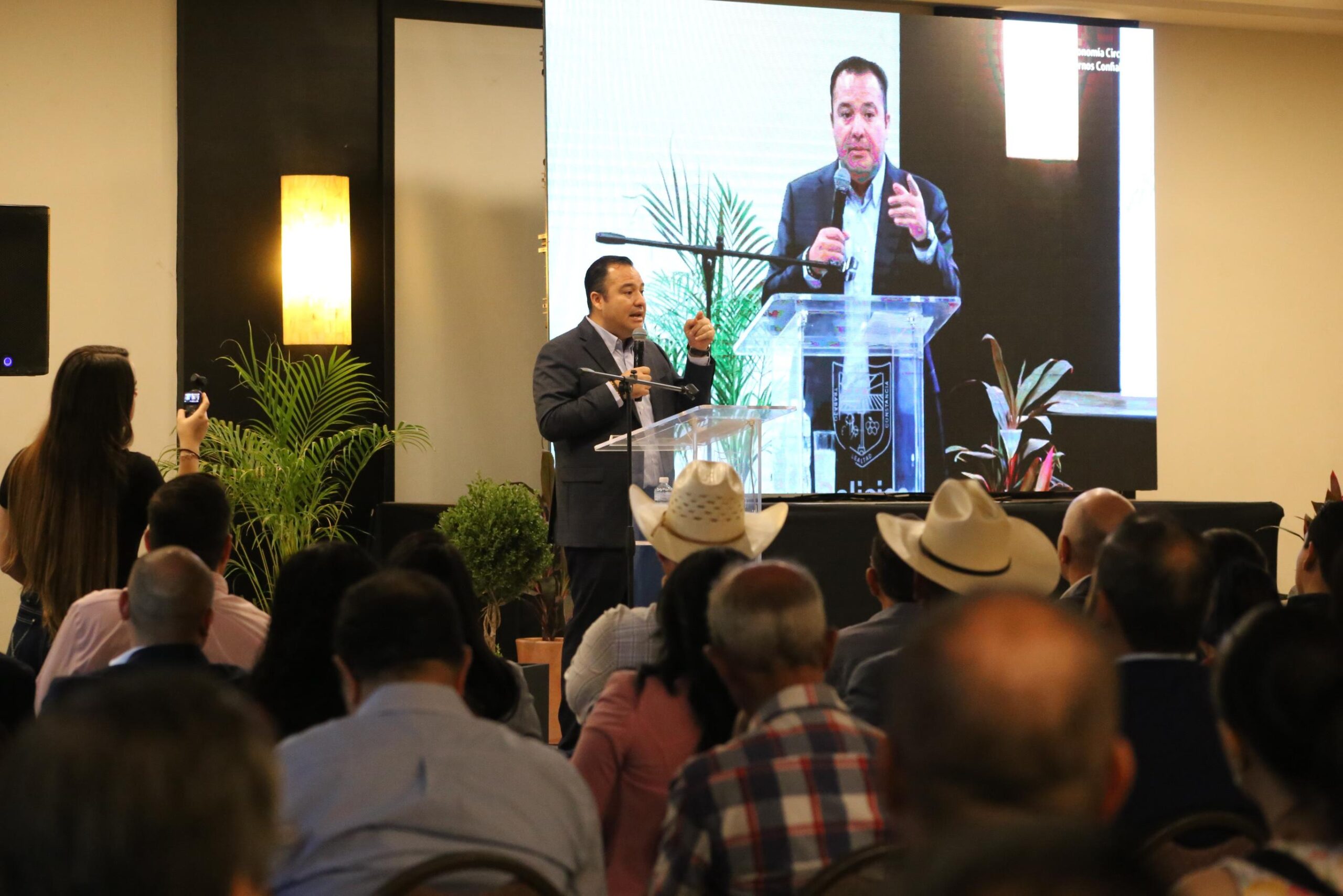 Convierten a Delicias en referente nacional con la firma del Acuerdo por la Economía Circular y la Confiabilidad