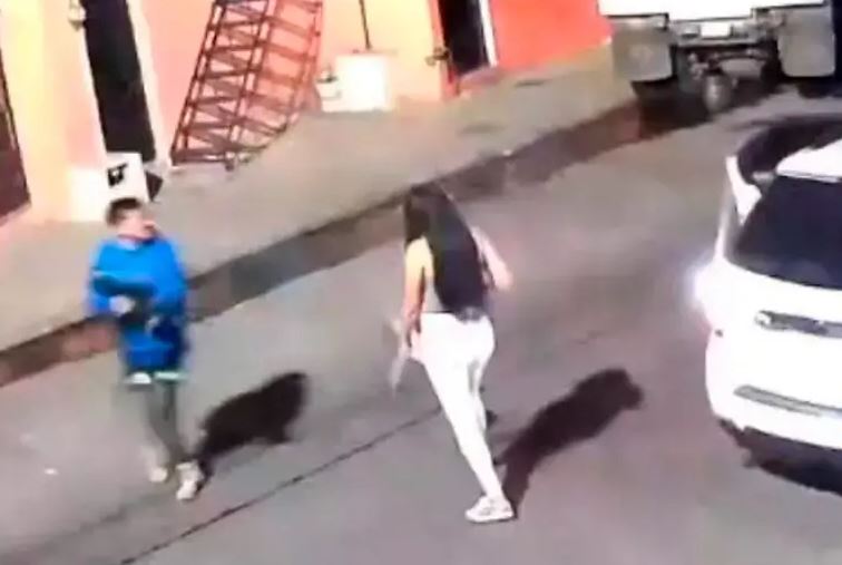 Mujer enfrentó a su ex y fue asesinada a tiros frente a su casa en Guadalajara