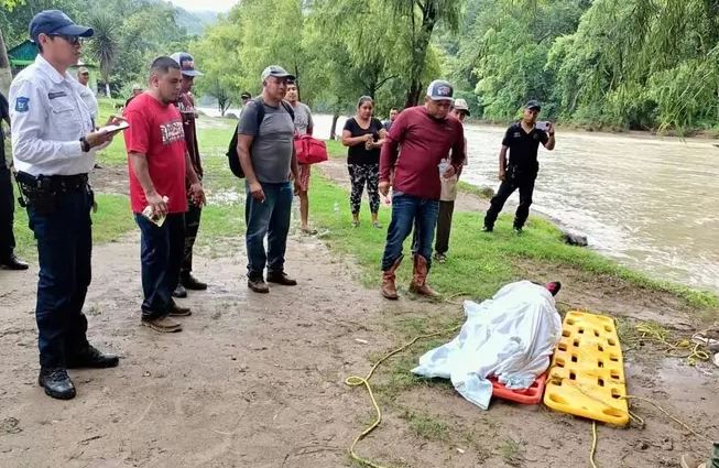 Niño de 12 años intenta cruzar el río y desaparece; hallan su cuerpo 48 horas después