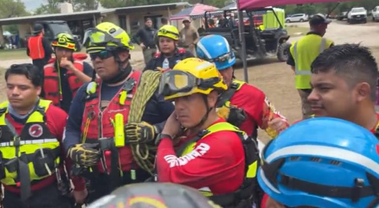 «Valientes bomberos», agradece EU a México por apoyo en Texas