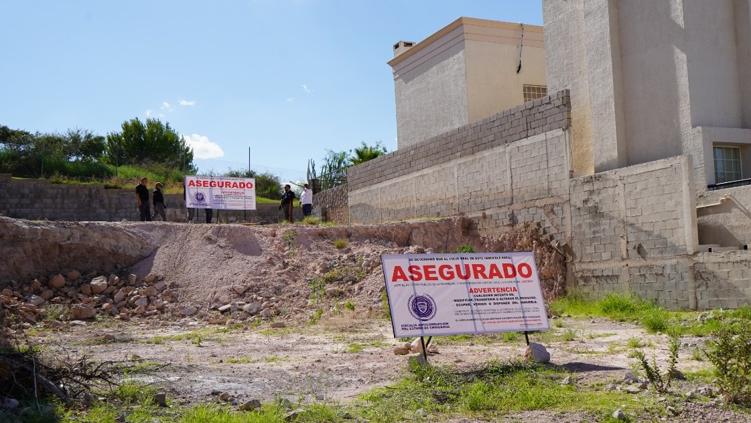 Aseguran departamento y terreno a Arturo Fuentes, exsecretario de Hacienda acusado de peculado