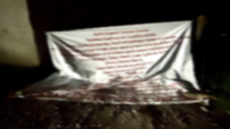 Dejan narcomanta en el entronque al Cereso de Aquiles