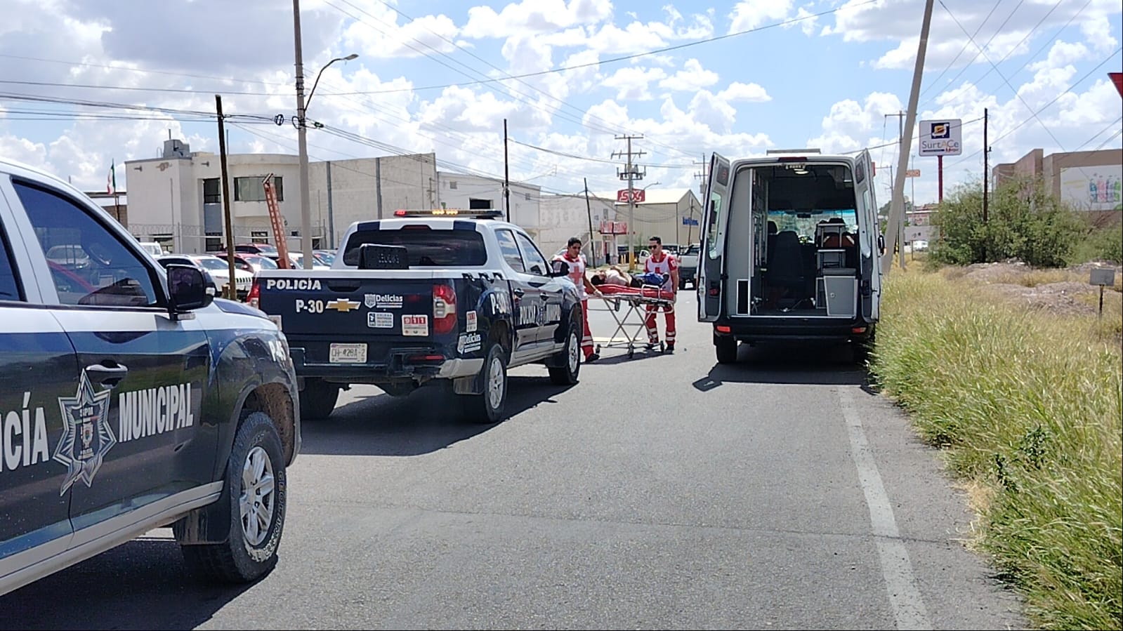 Hombre resultó lesionado tras volcar su triciclo en avenida Tecnológico