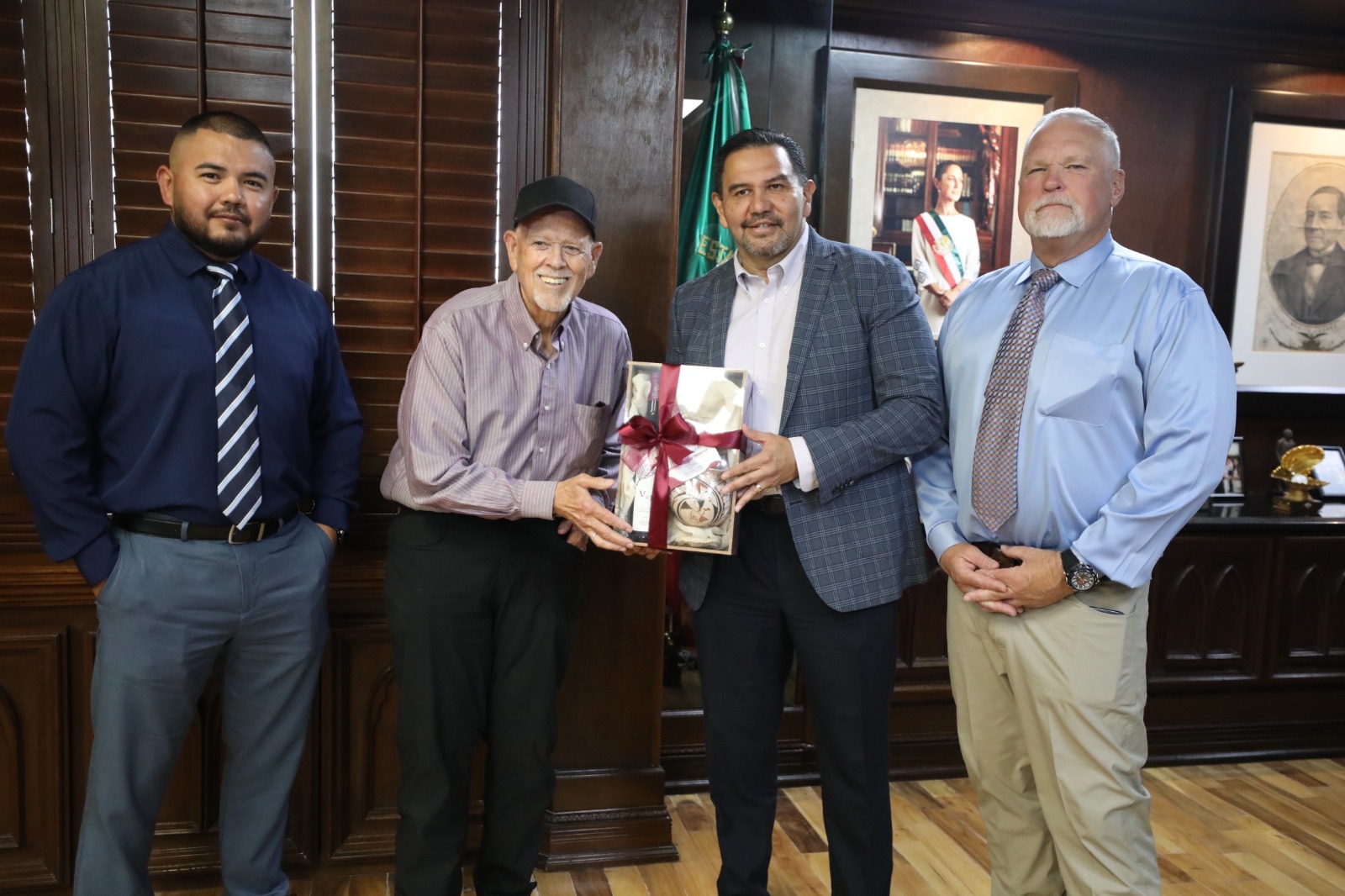 Alcalde de Columbus visita Ciudad Juárez y propone fortalecer la cooperación económica regional