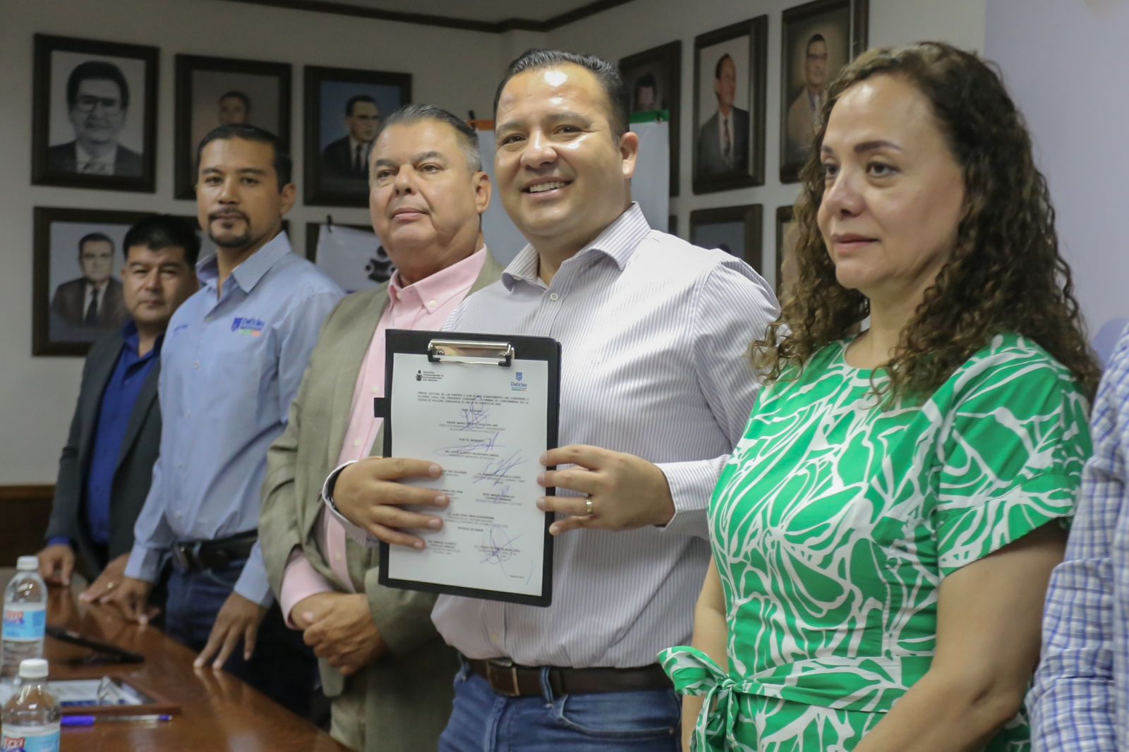 Firman convenio Gobierno de Delicias e ICHEA para combatir rezago educativo en Delicias