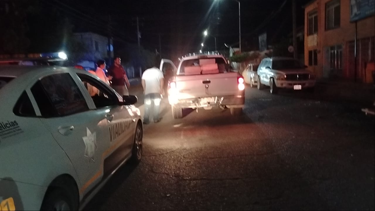 Choque con intento de fuga termina en arresto del responsable