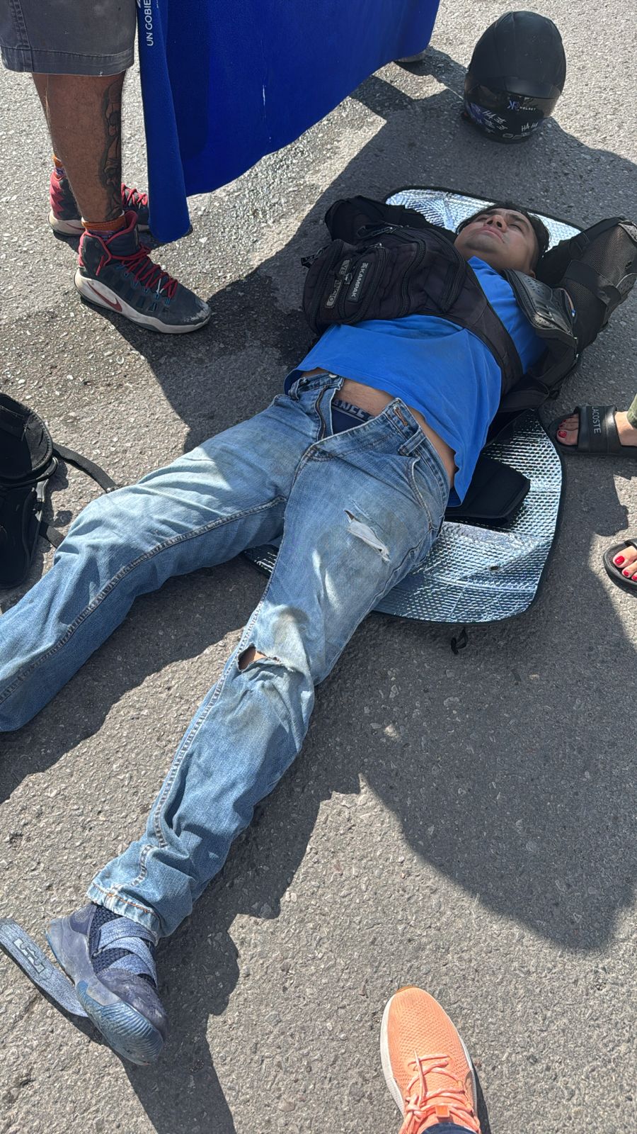 Choque con motocicleta en la 8ava sur dejó un lesionado y daños por 20 mil