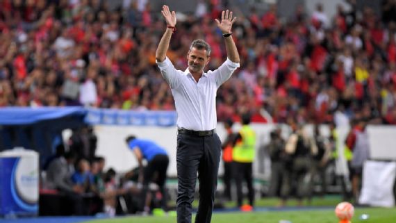 Atlas hace oficial el regreso de Diego Cocca, casi tres años después