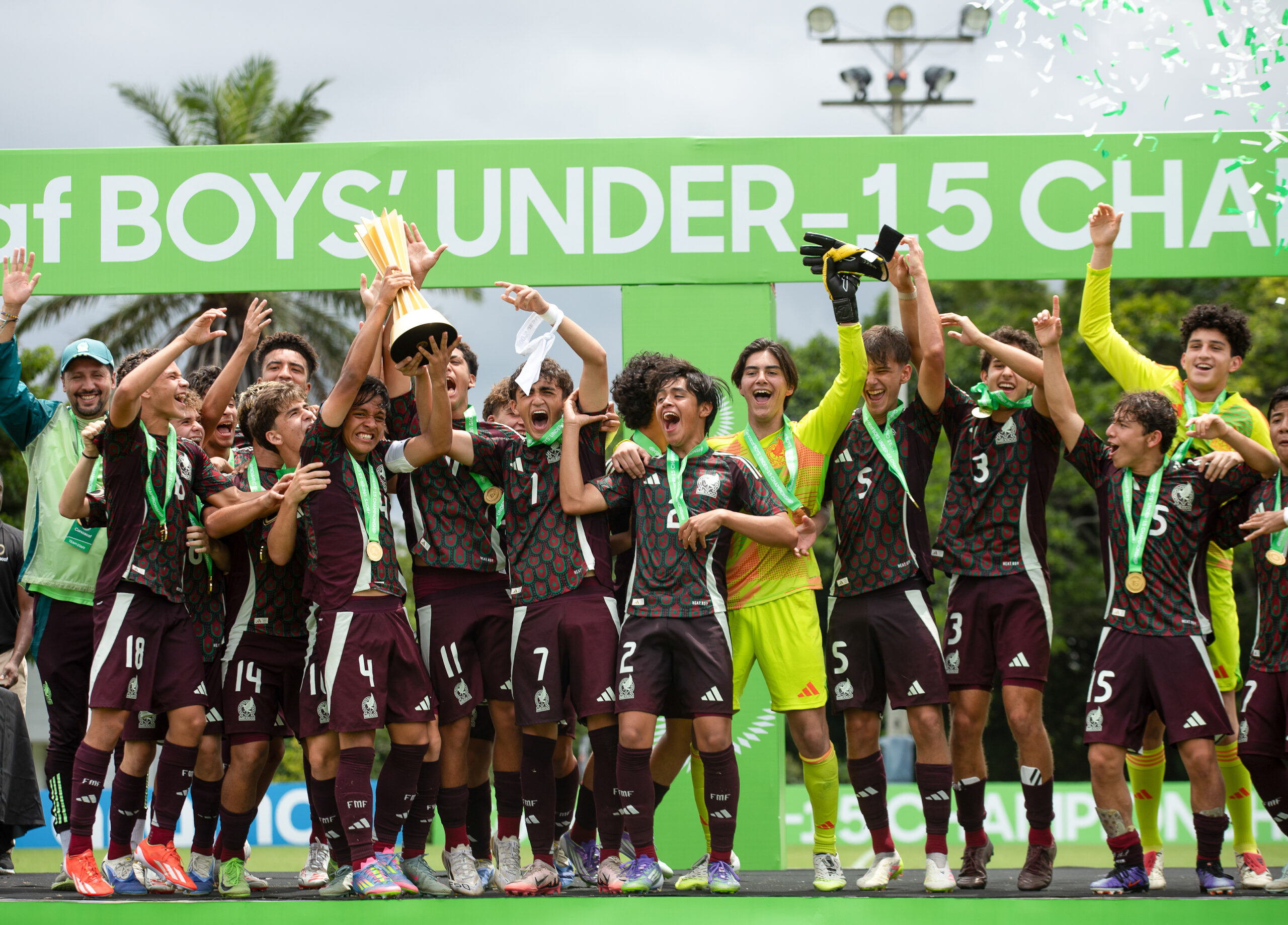 México Campeón Sub 15 de Concacaf al derrotar 5-0 a Estados Unidos
