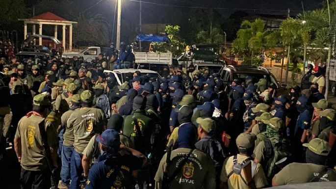 Policías comunitarios de Guerrero se levantan en armas tras emboscada que dejó 13 agentes muertos
