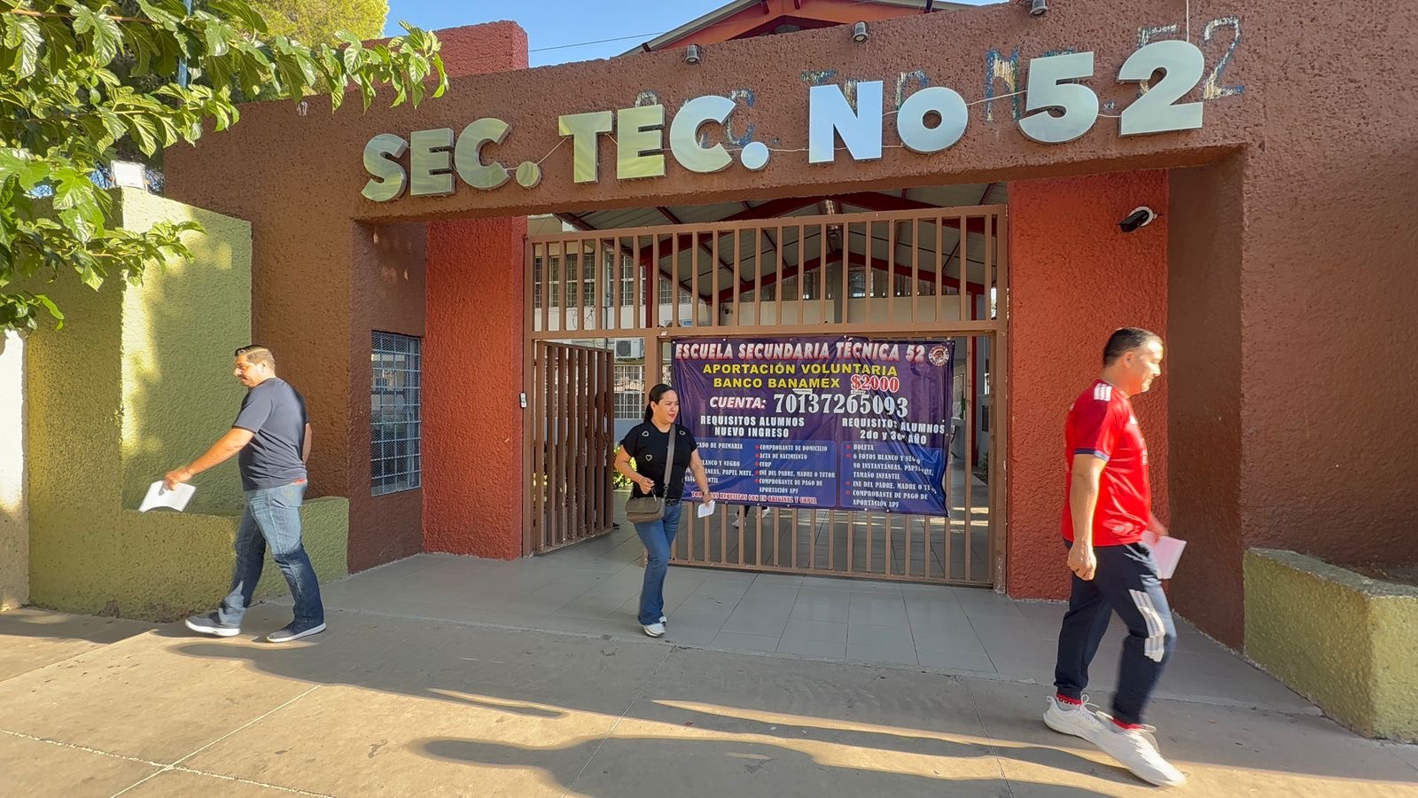 Aseguran directivos de la 52 que no existe peligro dentro del plantel; ausentismo del 70% de los alumnos