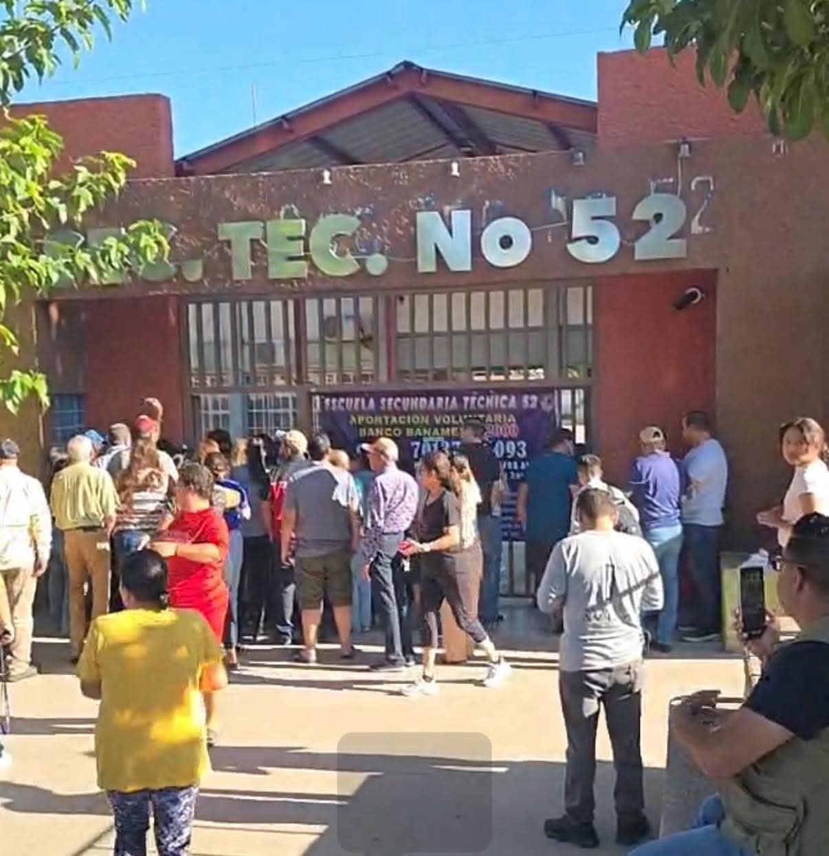 Alumna de la Técnica 52 agredió con arma blanca a madre de familia