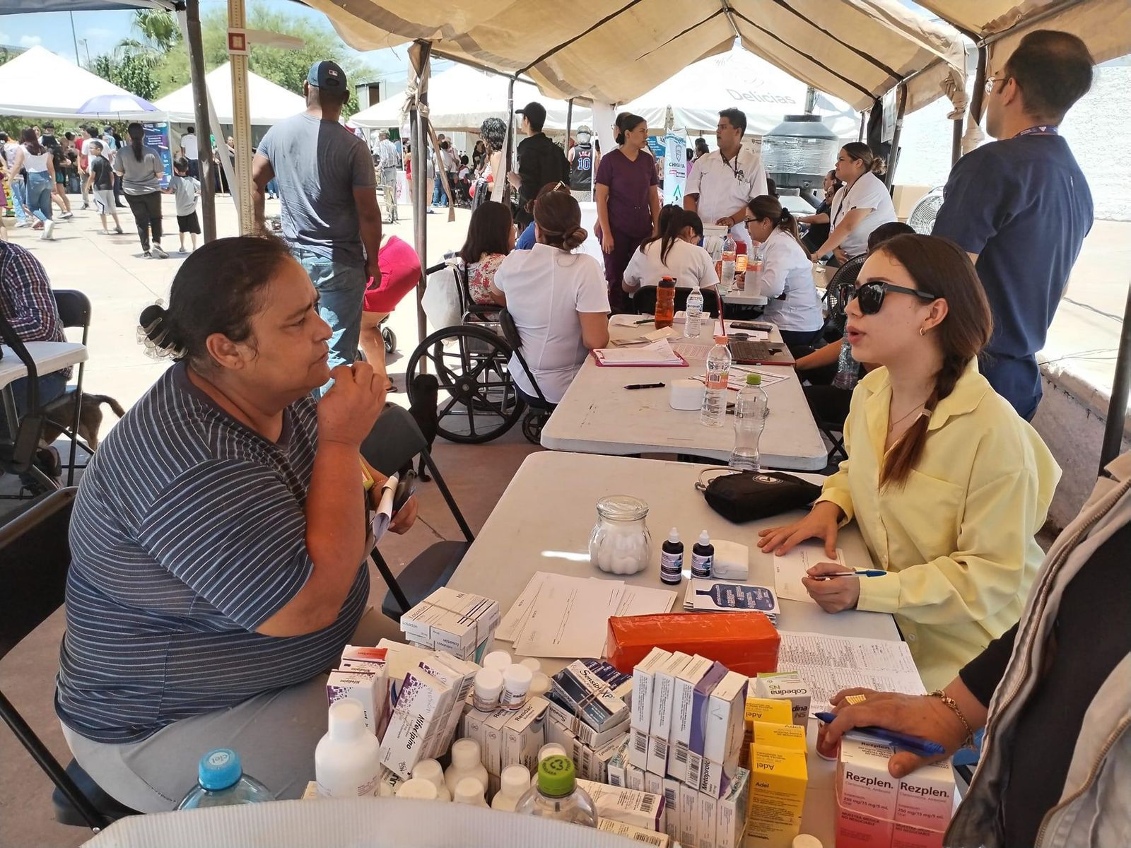 Atienden a más de 30 mil personas con consultas y servicios médicos gratuitos en Delicias