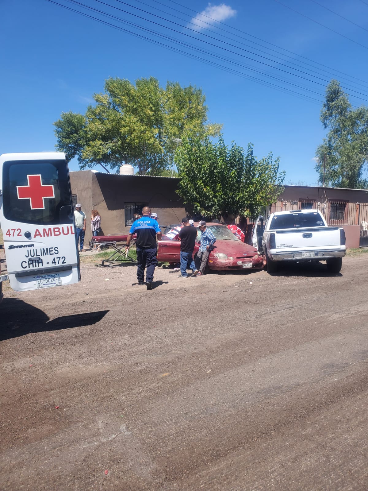 Accidente vial en Los Garcia dejó dos personas lesionadas y presuntamente un detenidi