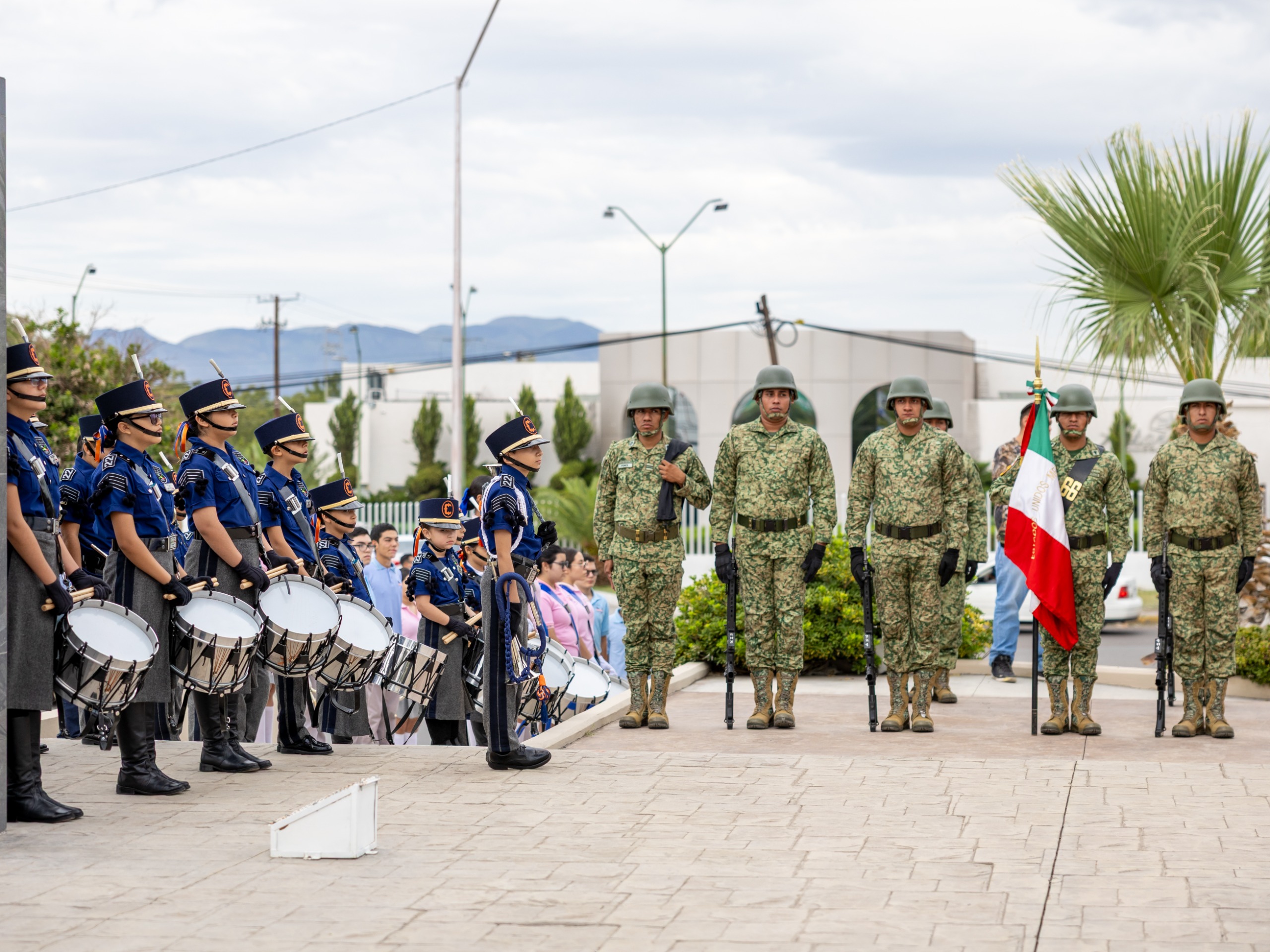 Conmemoran en Delicias el 178 aniversario de los Niños Héroes en la glorieta Niños Héroes