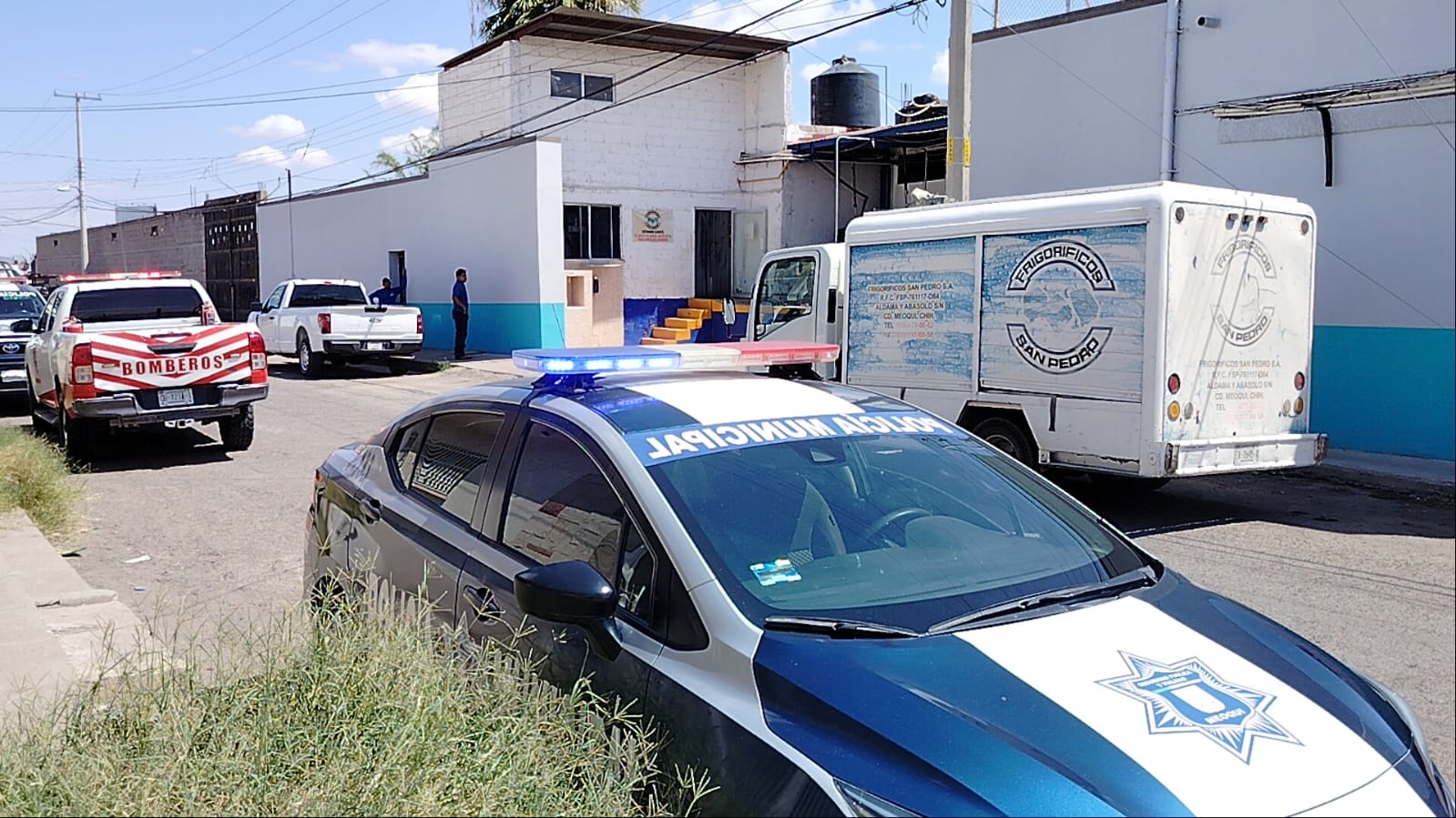 Movilización por fuga de amoniaco en fábrica de hielo en Meoqui
