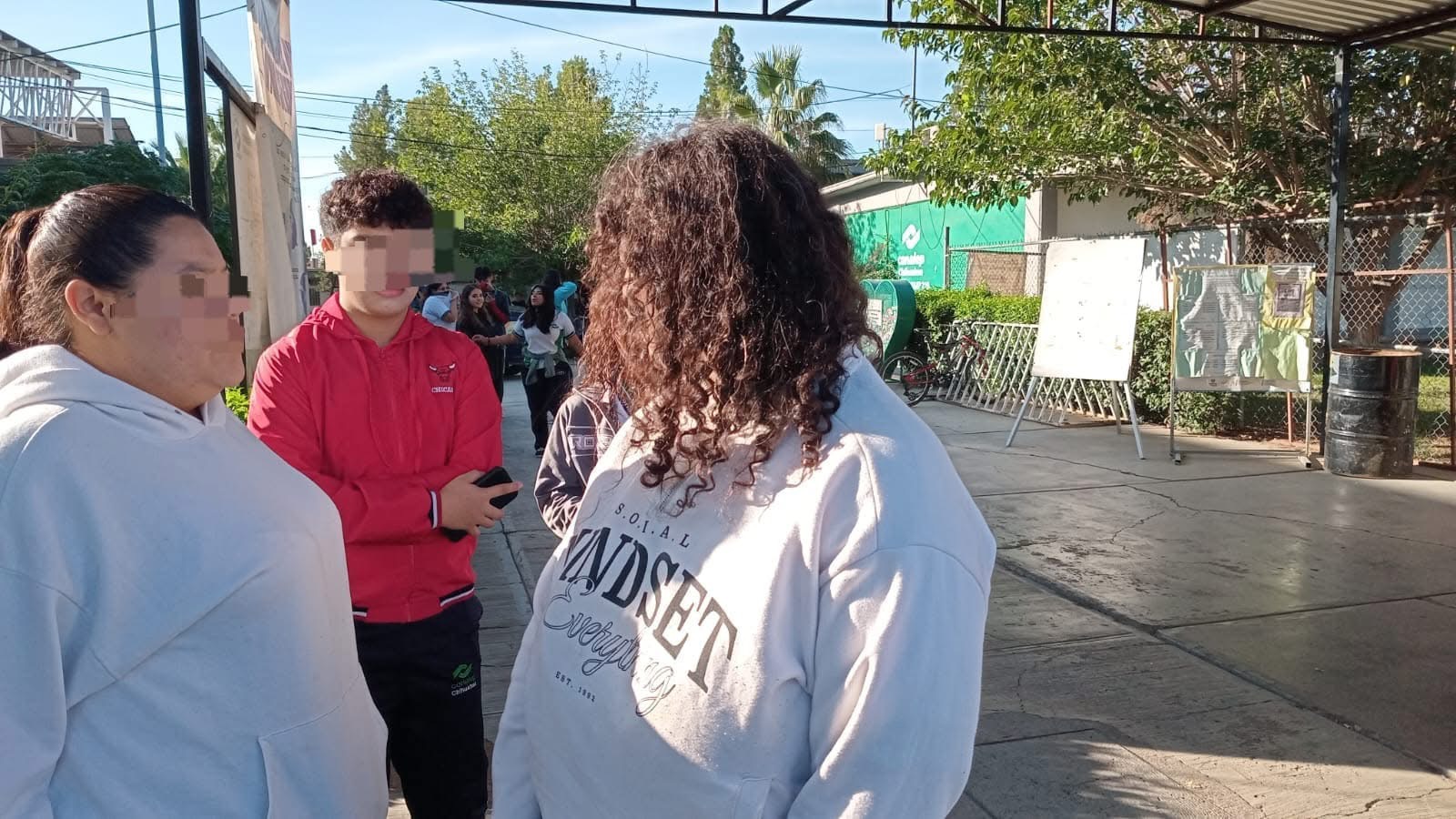 Nos obligan a levantarnos una hora antes para hacer ejercicio: estudiantes del Conalep protestan contra clases de educación física