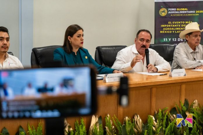 Invitan a productores de Meoqui y la región al Foro Global Agroalimentario 2025