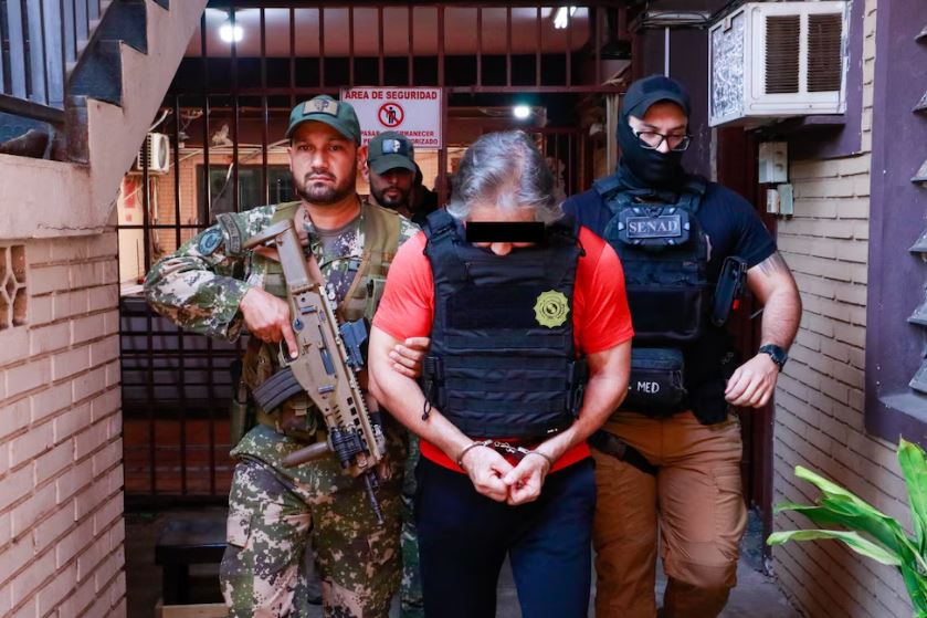 Paraguay expulsa a Hernán Bermúdez Requena, líder de La Barredora; será detenido cuando pise México