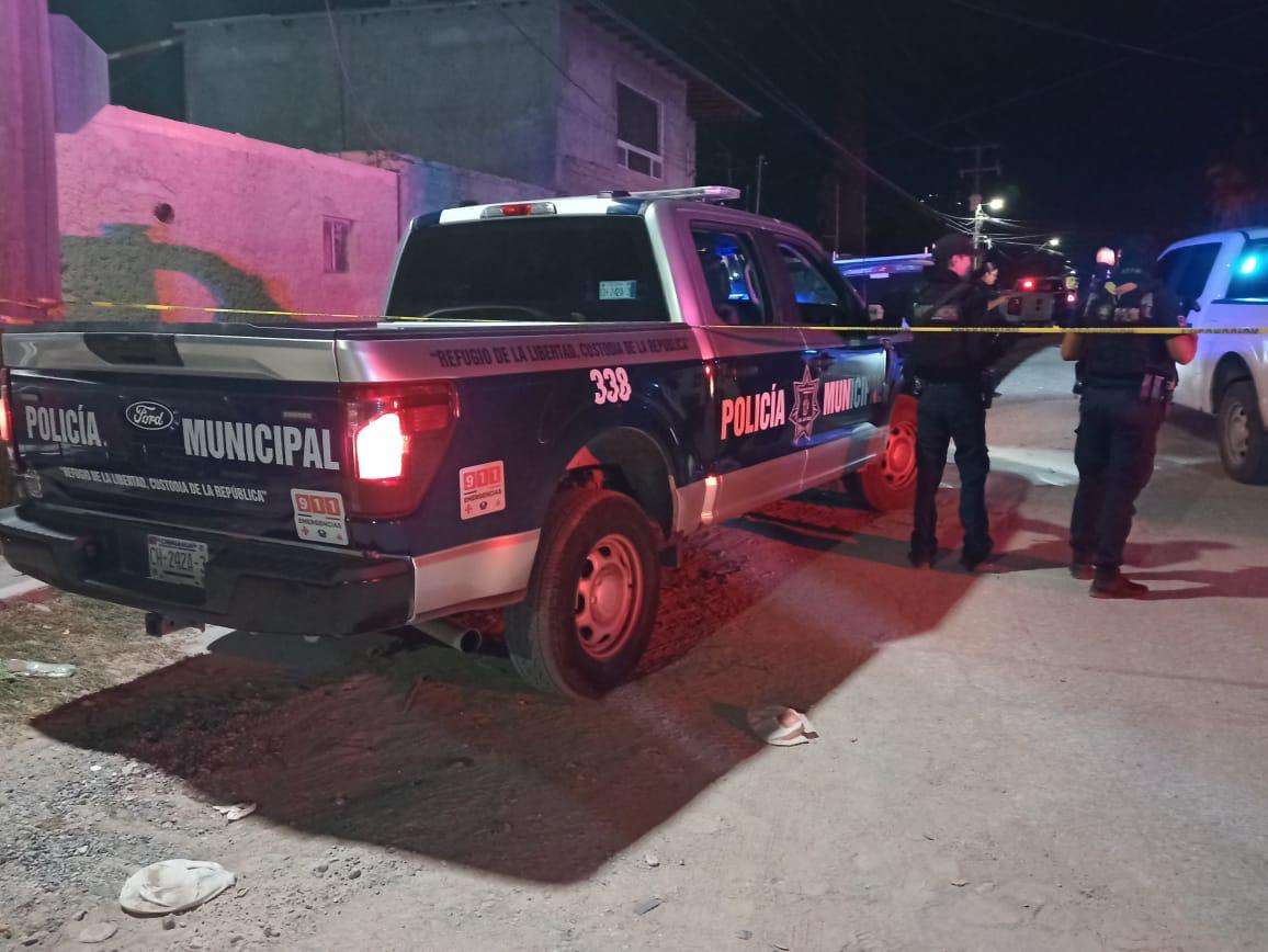 Asesinan a balazos a 5 tras irrumpir en vivienda; hay dos detenidos