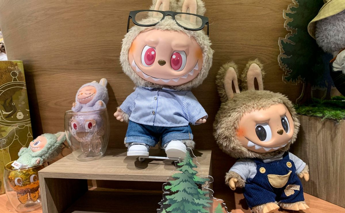 Casa Blanca lanza su propio Labubu, inspirado en un migrante deportado