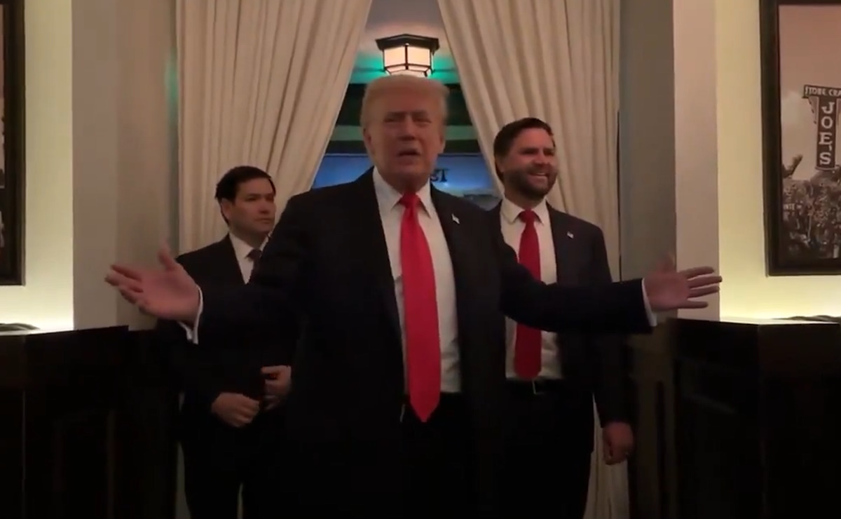 Manifestantes propalestinos abuchean a Trump en un restaurante de Washington DC