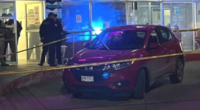 Lo balearon a bordo de su auto y ¡manejó hasta el hospital!