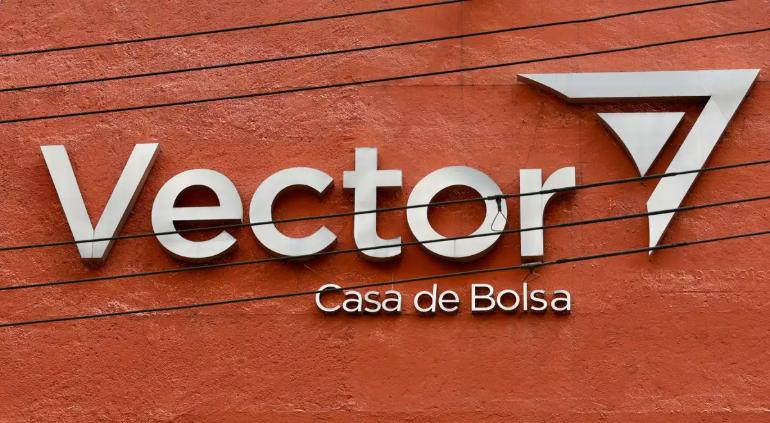 Usaron a Vector Casa de Bolsa para lavar dinero de huachicol: FGR