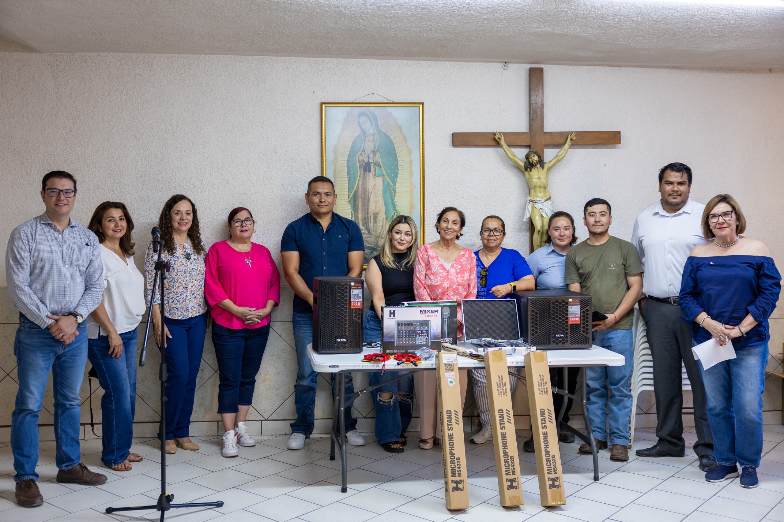 Estacionómetros fortalece educación y cultura en Delicias con importantes donativos