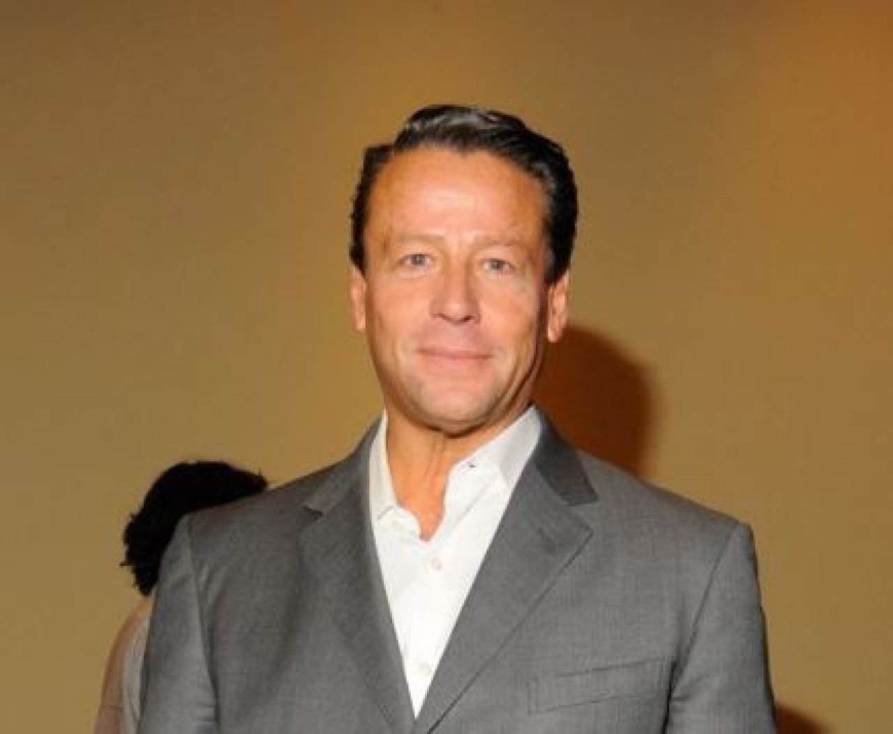 Alfredo Adame critica a Lupillo Rivera