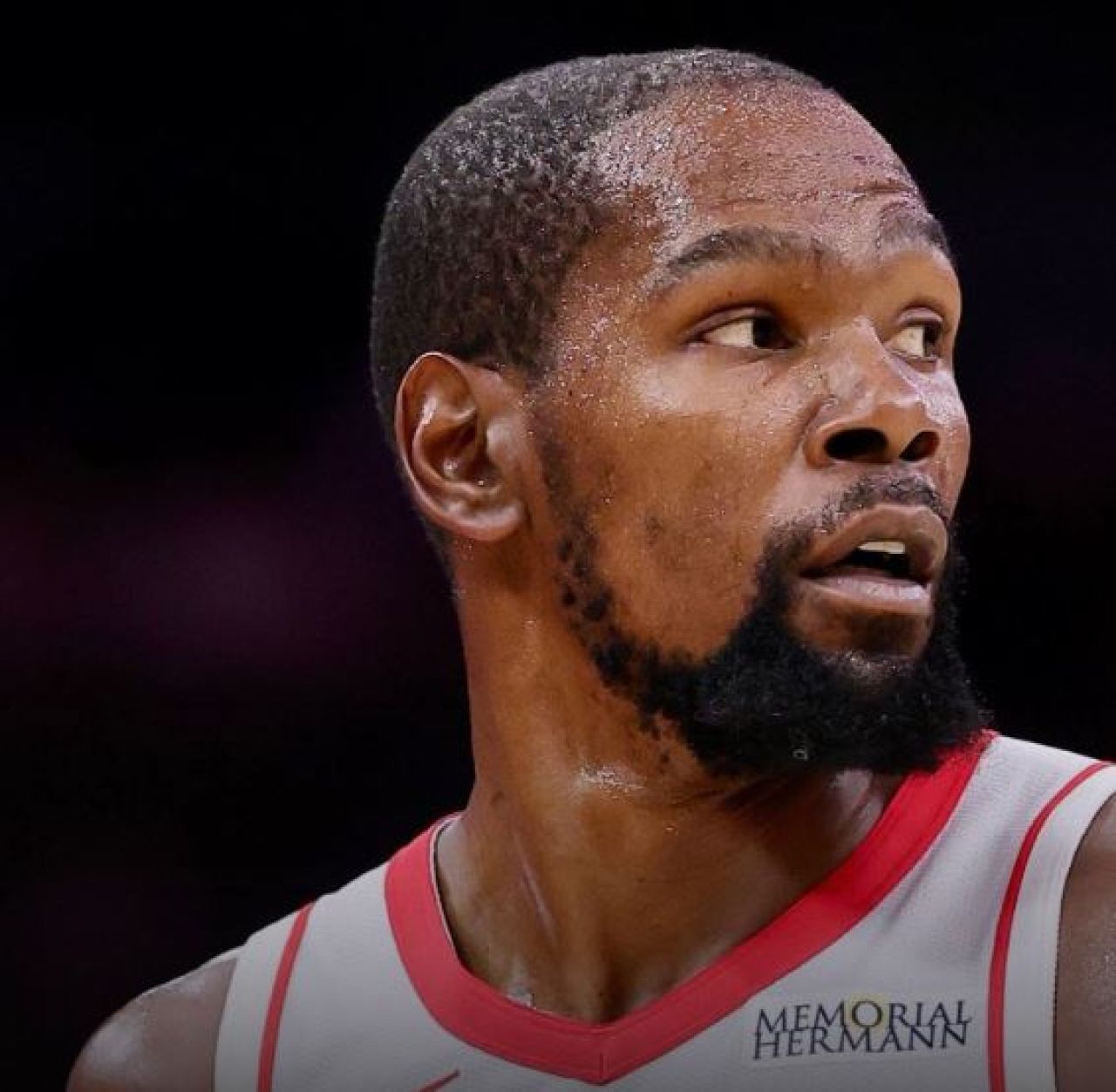 Kevin Durant renueva con Rockets por 90 millones