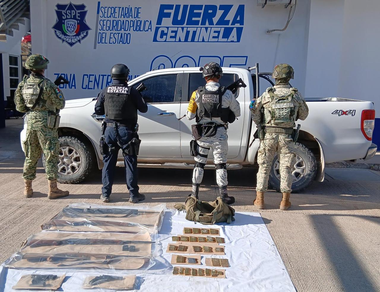 Operativo en Ojinaga: Aseguran Armas y Vehículos