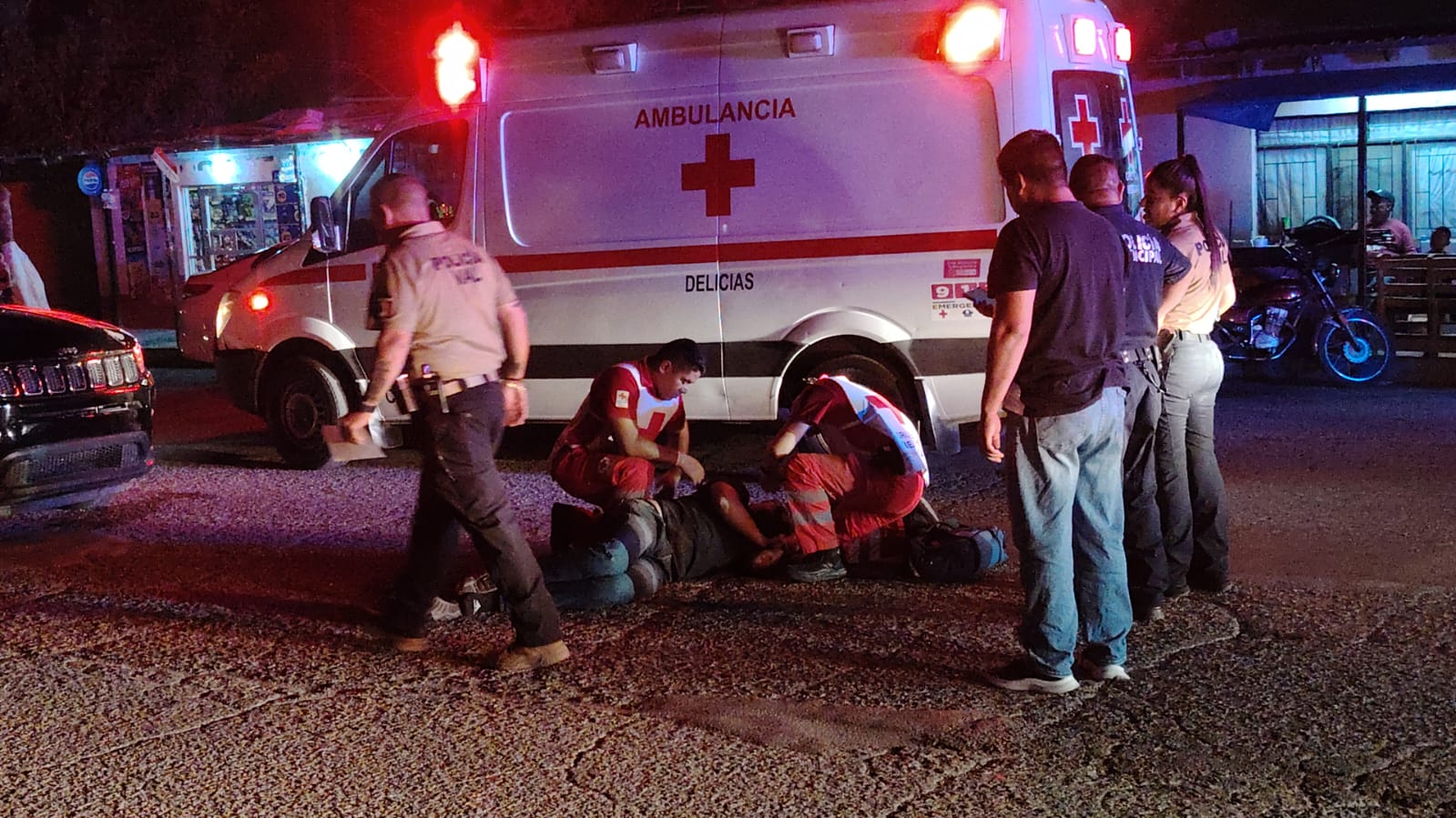 Atropellan a peatón y quedó lesionado en el sector sur de Delicias