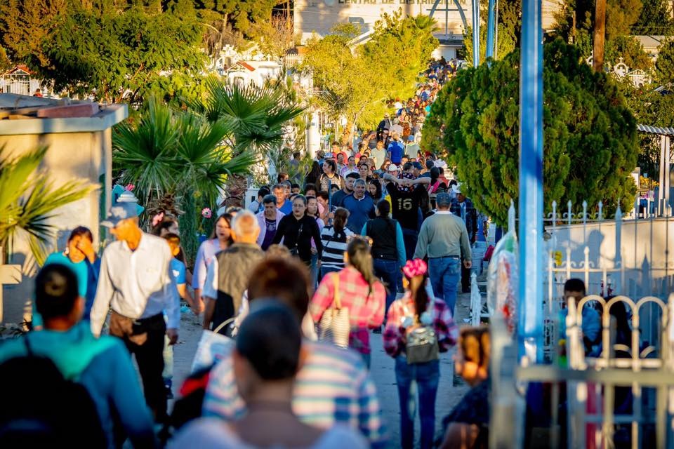 Unen esfuerzos dependencias municipales para garantizar seguridad en panteones en Delicias