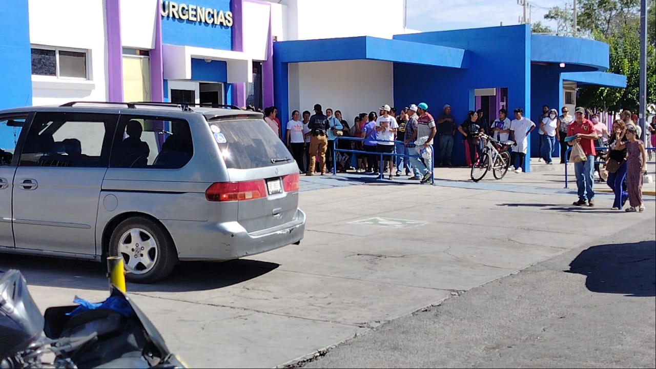 Al menos 15 alumnos de telesecundaria fueron trasladados al Hospital Regional con síntomas de intoxicación