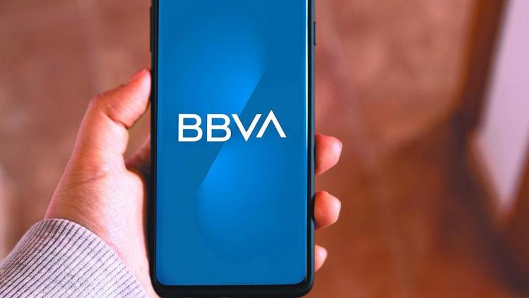 Caos por falla de BBVA a nivel nacional