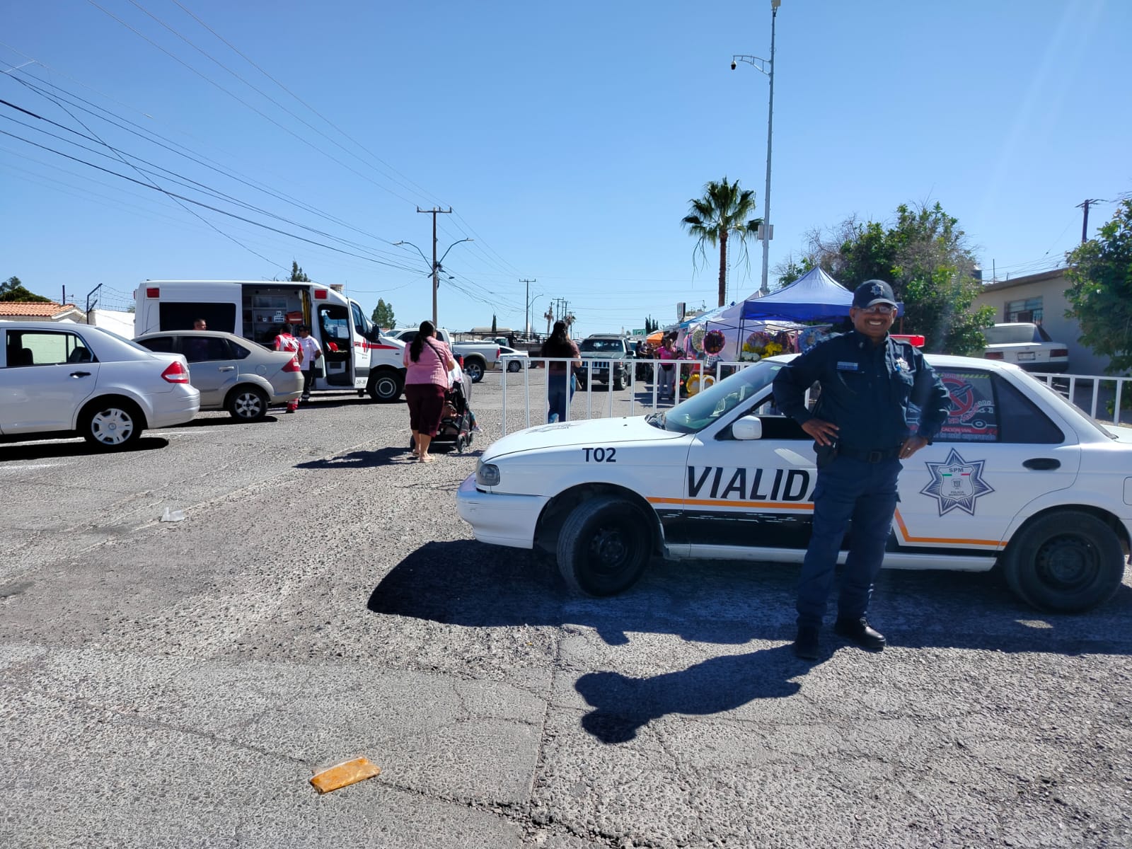 Autoridades mantienen operativo de seguridad en el panteón municipal poe Día de Muertos