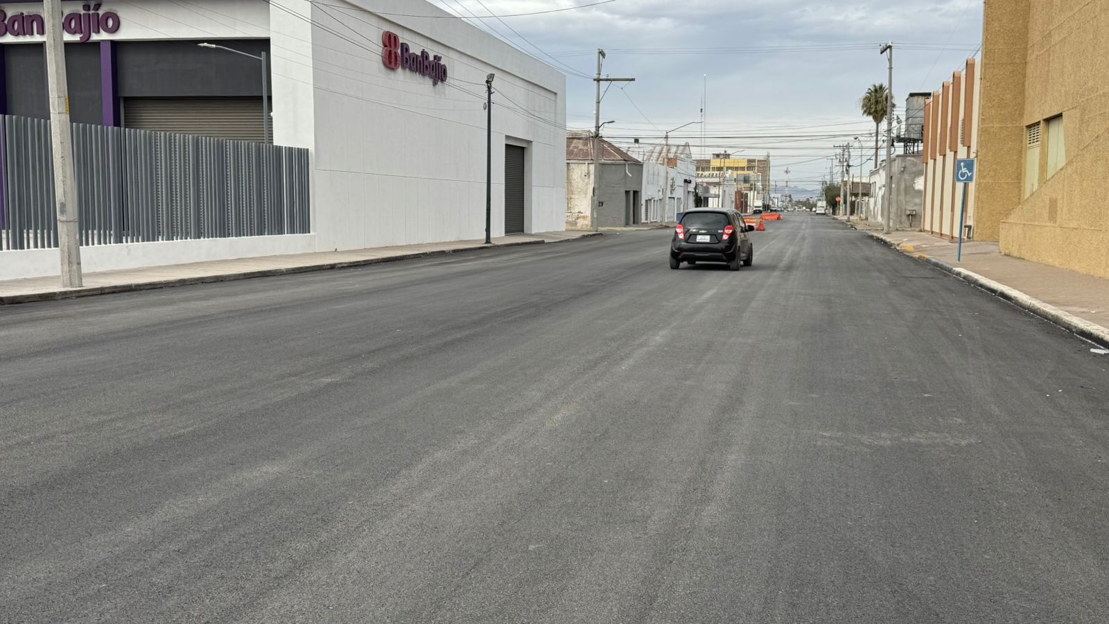 Concluye rehabilitación de carpeta asfáltica en tramo de la Avenida 5 en Delicias