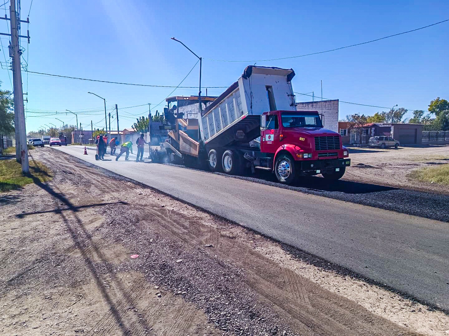 Rehabilita Gobierno del Estado carretera Meoqui-Julimes en beneficio de más de 50 mil personas