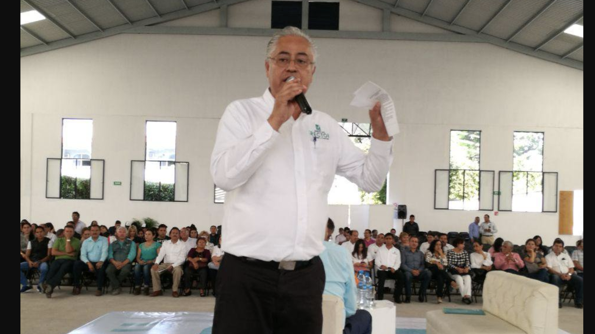 Detienen a Alejandro Vera Jiménez, exrector de la UAEM