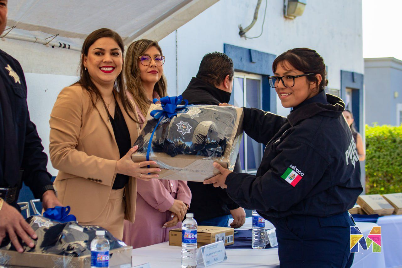 Destina Miriam Soto cerca de 2 MDP para uniformes y equipamiento de la DSPM