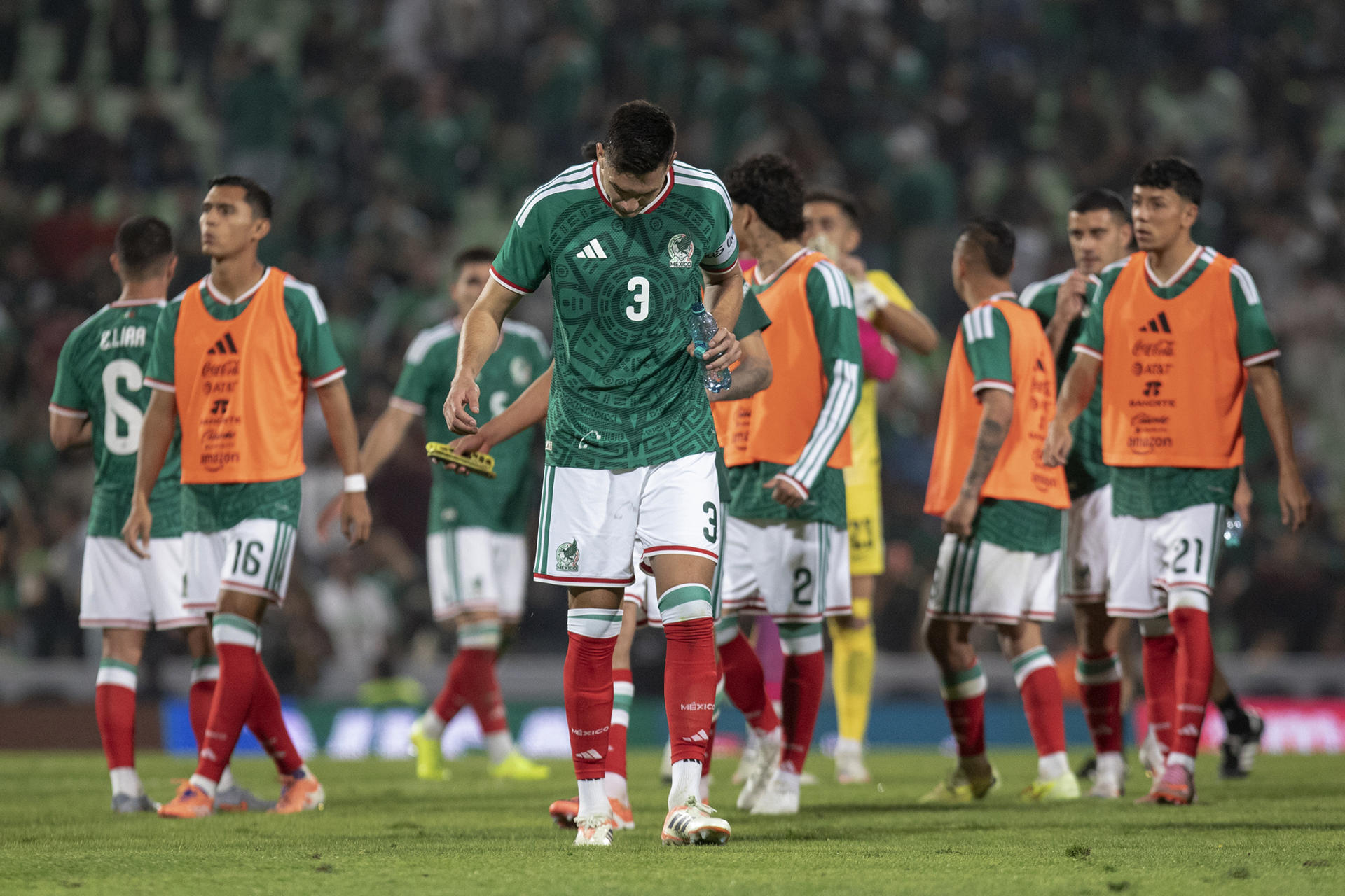 México se mide ante Paraguay con la necesidad de un triunfo, ¿dónde ver el partido?