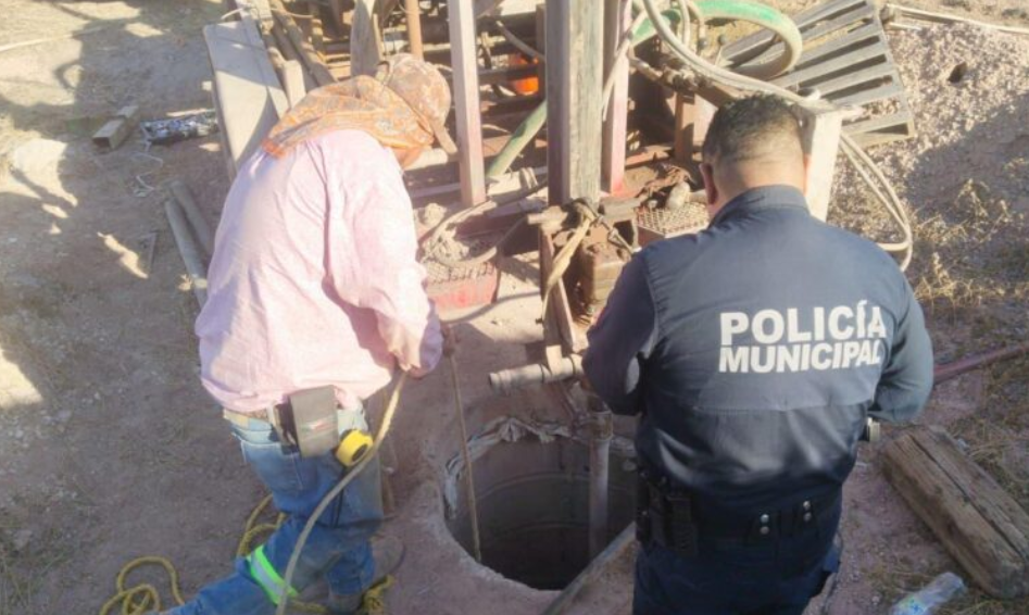 Policía de Rosales y cuerpos de emergencia atendieron a hombre que cayó en una noria