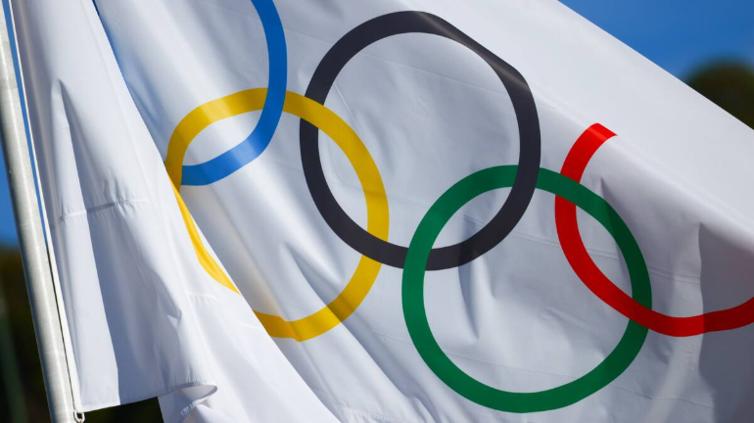 Prohibirán en Juegos Olímpicos que hombres compitan con mujeres