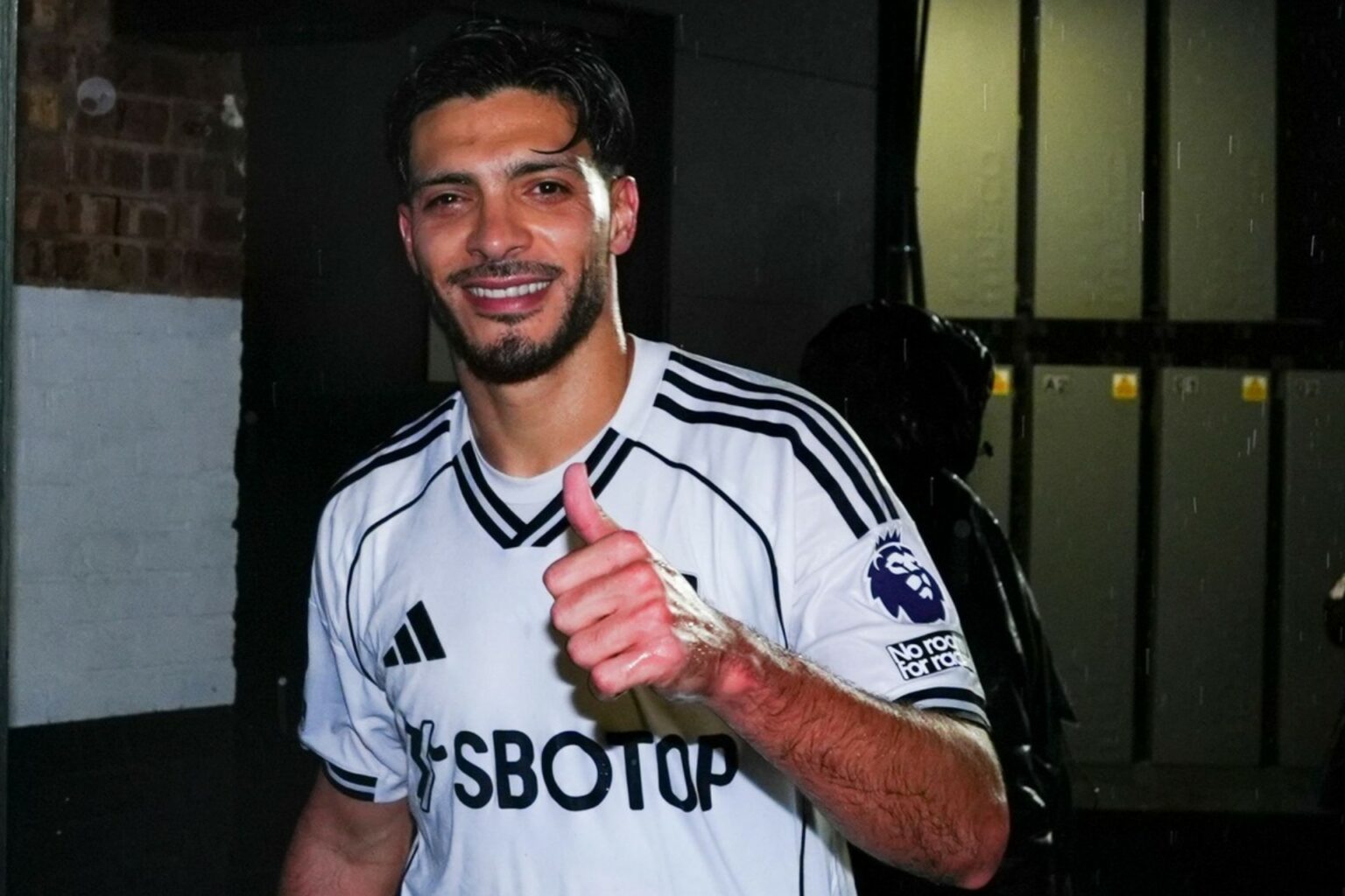 Raúl Jiménez da triunfo al Fulham sobre el Sunderland