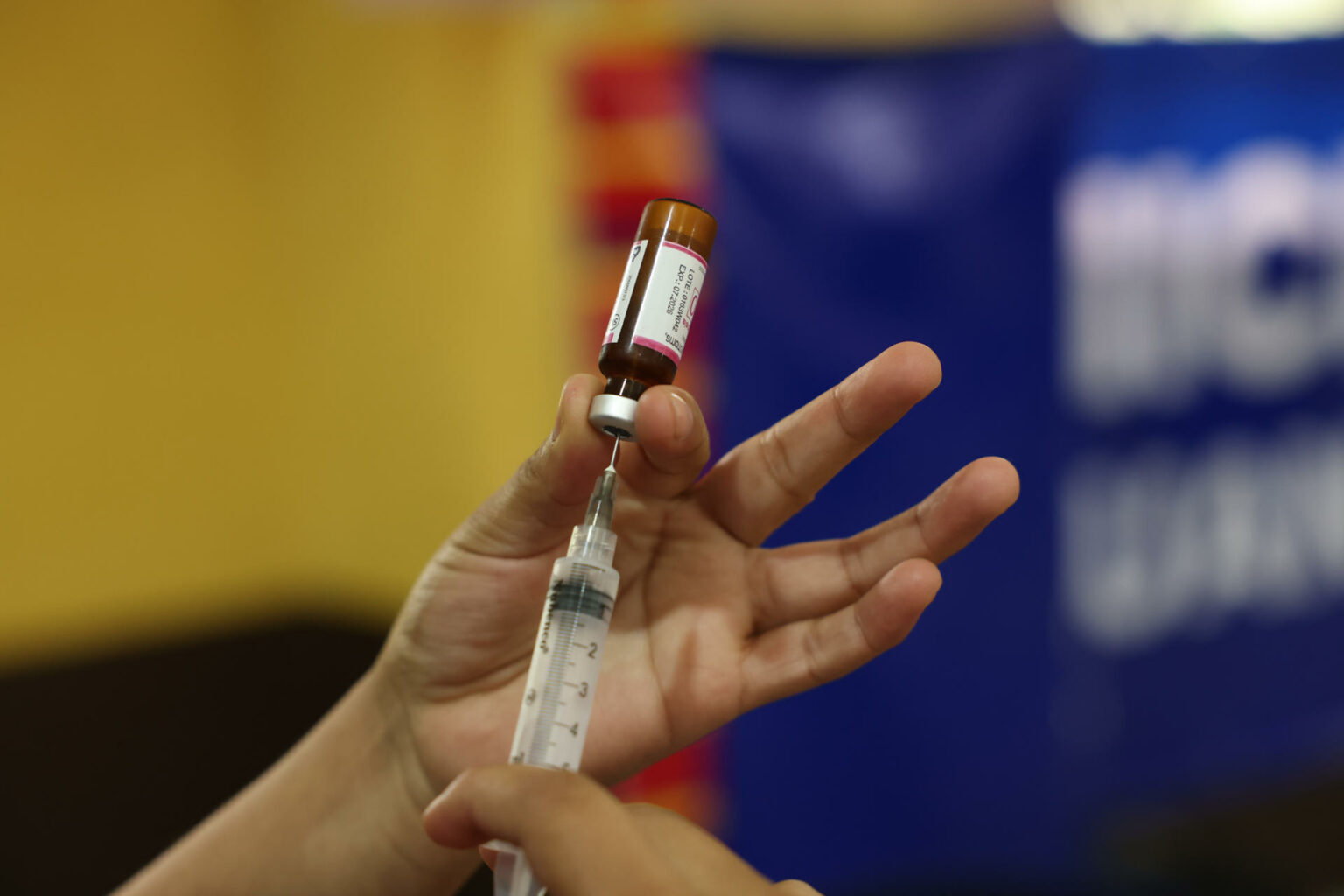 OMS advierte que desconfianza en las vacunas aumentará los casos de neumonía y meningitis