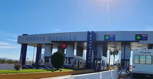 Toman productores caseta Saucillo y permiten paso libre