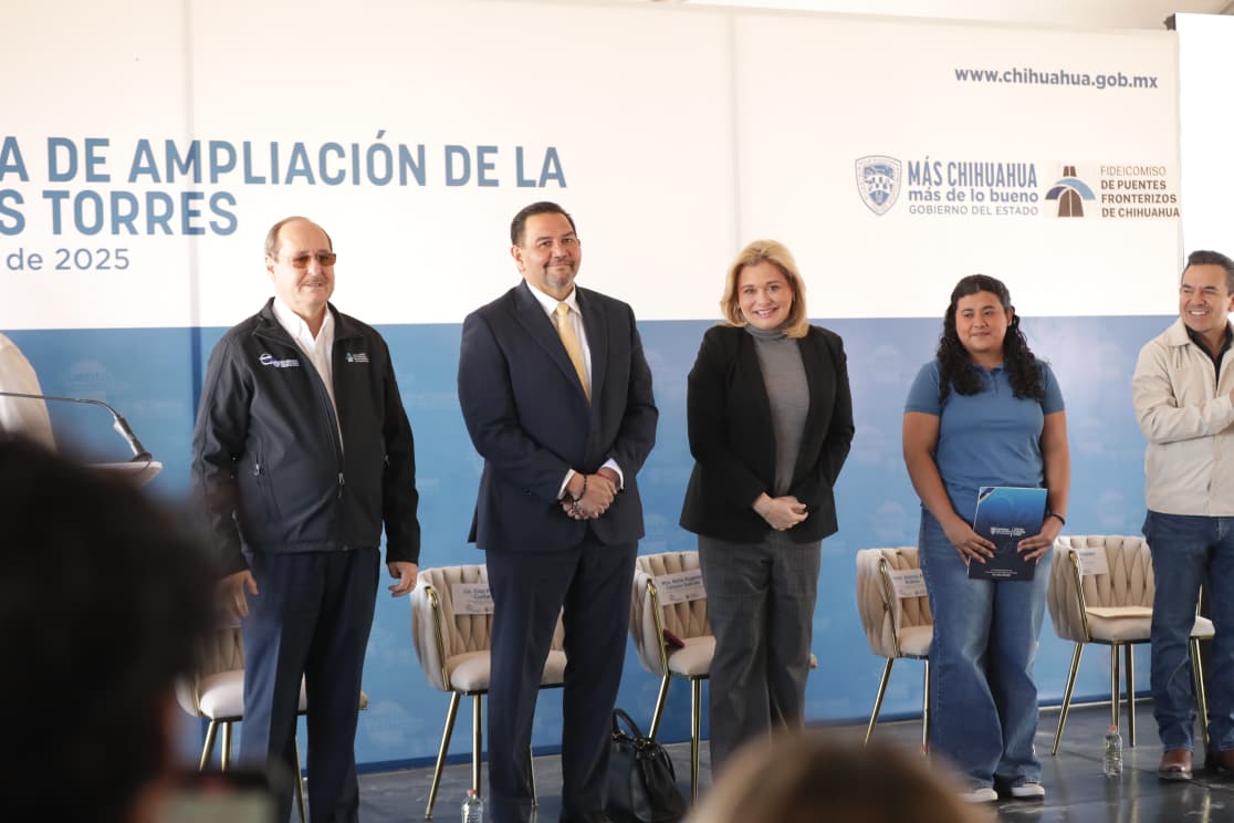 Acompaña el alcalde Pérez Cuéllar a la gobernadora Maru Campos en inauguración de obra vial